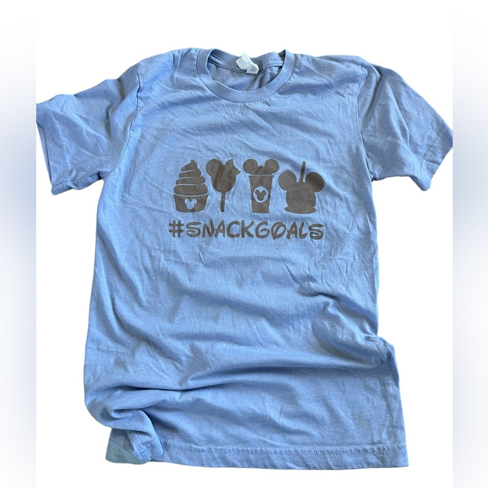 Walt Disney World #snackgoals women’s T-shirt